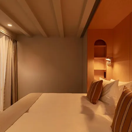 Vandoma Serviced Apartamento *