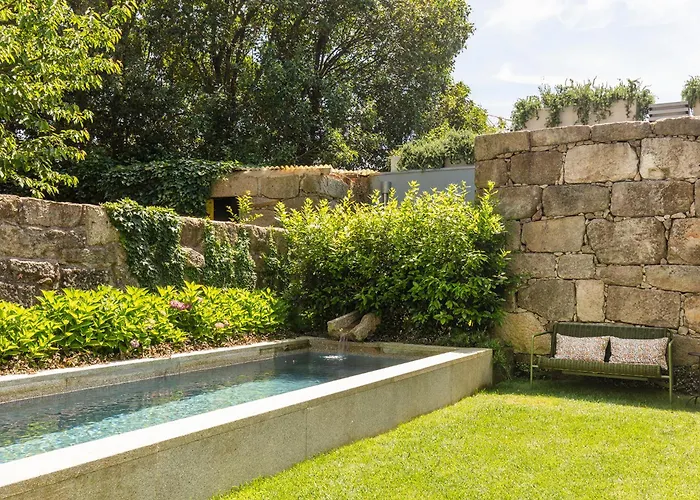 Vandoma Serviced * Oporto