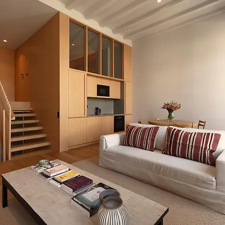 Vandoma Serviced * Oporto